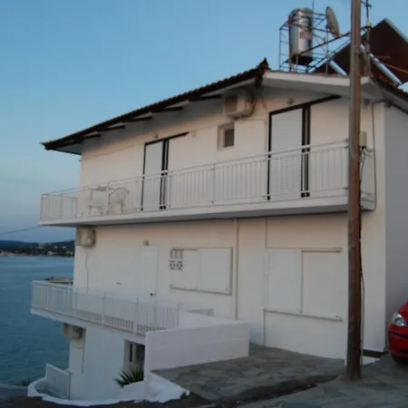 Apartment Xariklia