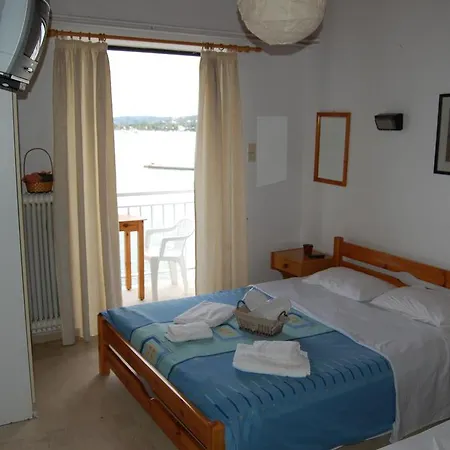 Xariklia Apartment *