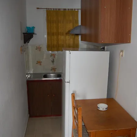 Apartment Xariklia Pefki (Evia)